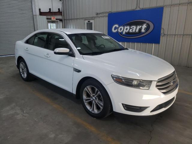  FORD TAURUS 2015 Biały
