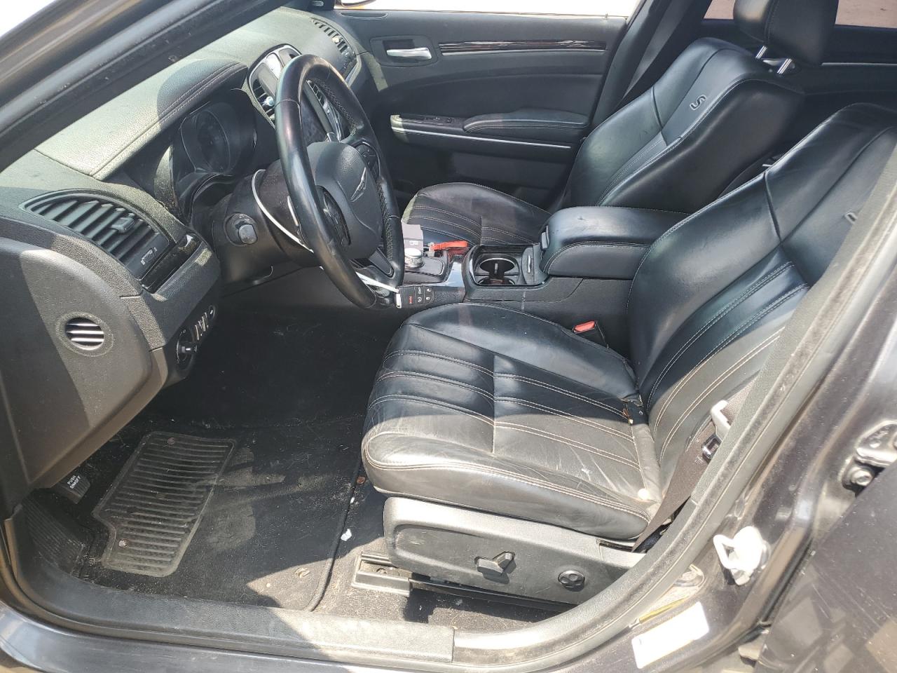 2019 Chrysler 300 S VIN: 2C3CCABG8KH637256 Lot: 81308625