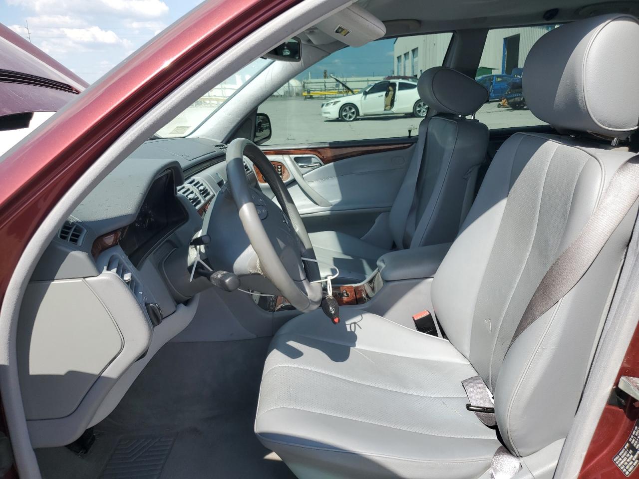 2001 Mercedes-Benz E 320 VIN: WDBJH65J41B194621 Lot: 84836755