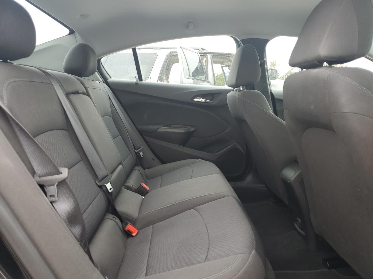 2019 Chevrolet Cruze Lt VIN: 1G1BE5SM5K7146047 Lot: 84614035