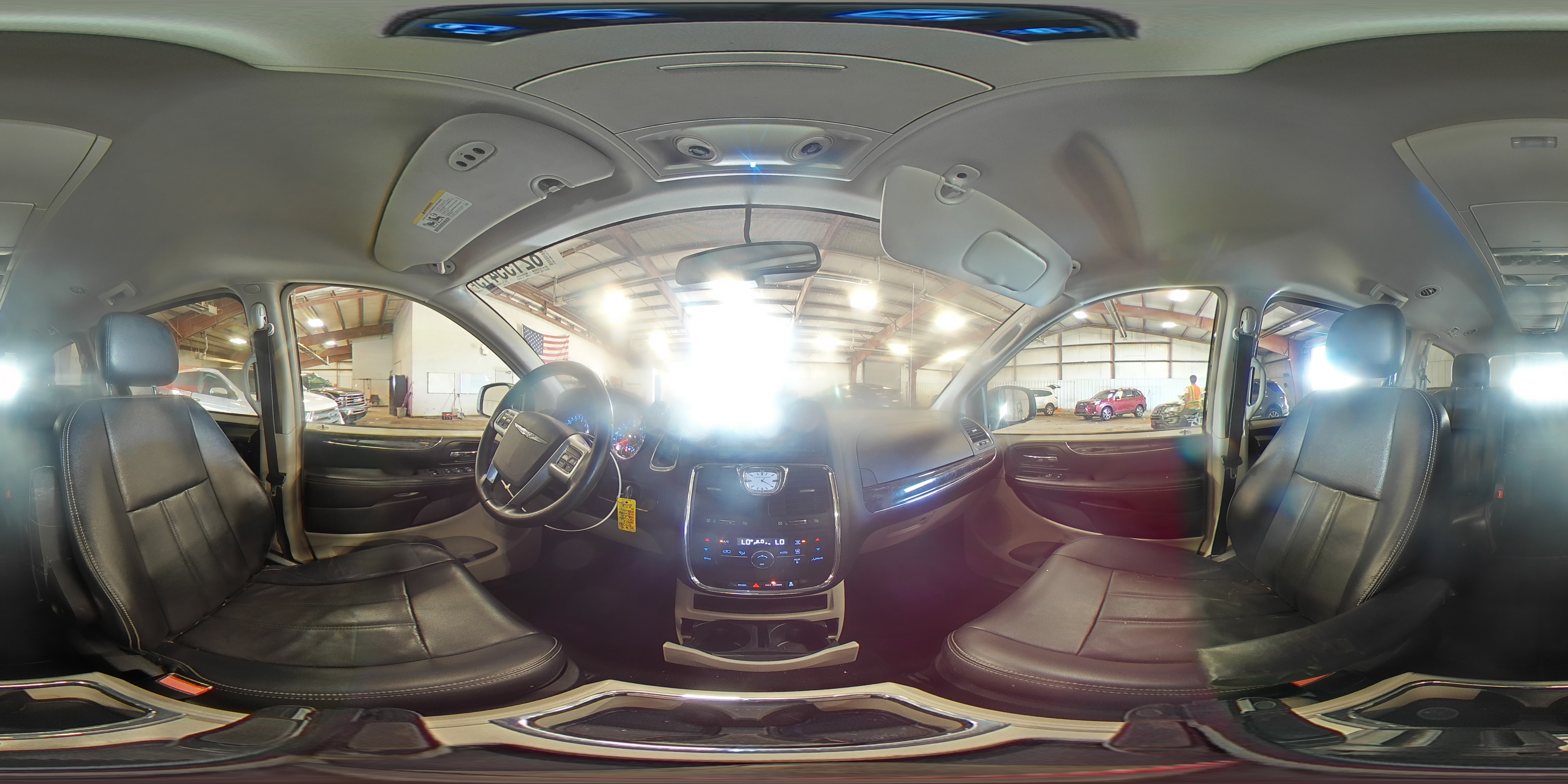 2013 Chrysler Town & Country Touring VIN: 2C4RC1BG9DR604382 Lot: 82155415