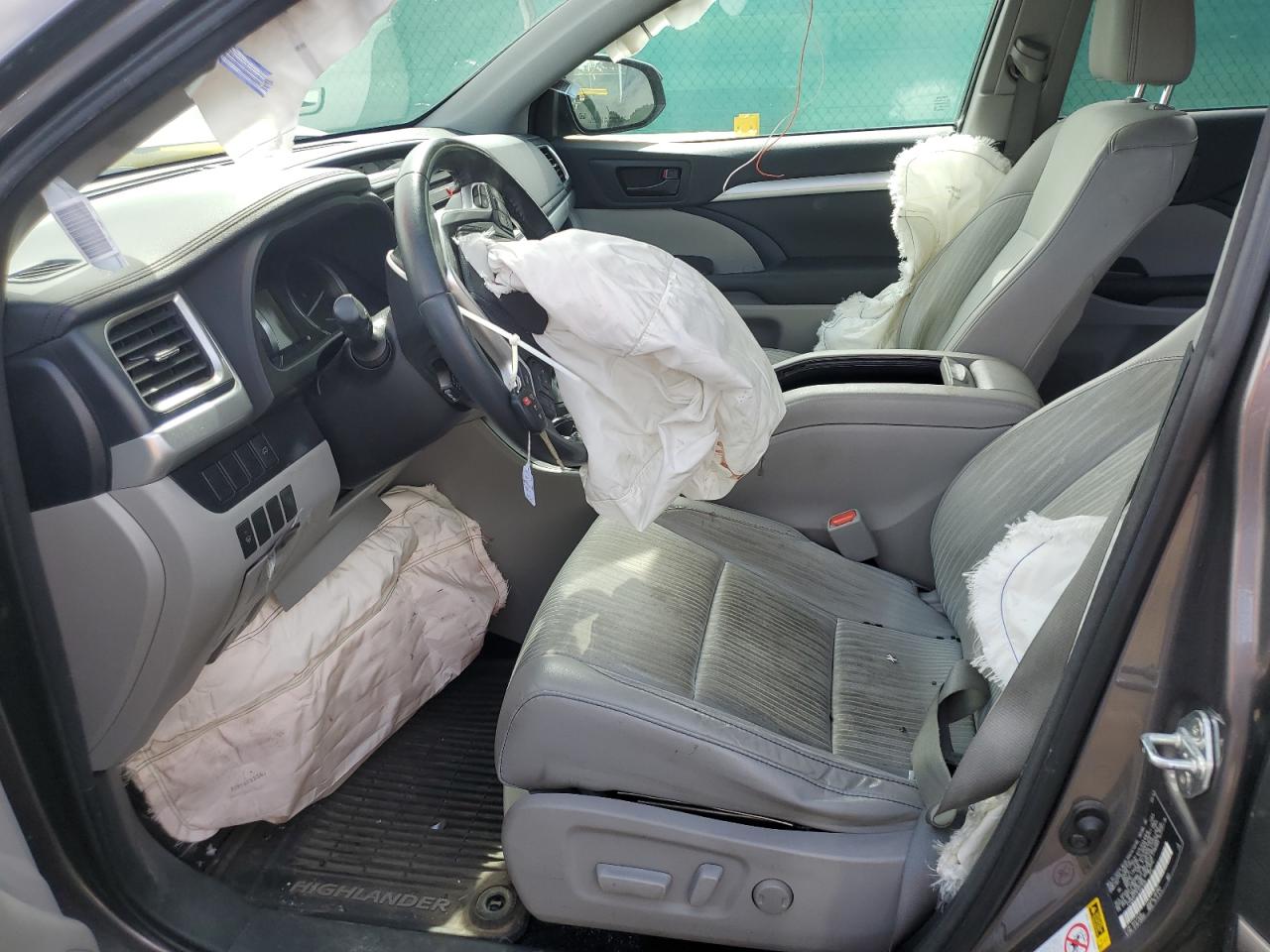 2014 Toyota Highlander Le VIN: 5TDBKRFH1ES027636 Lot: 80923275