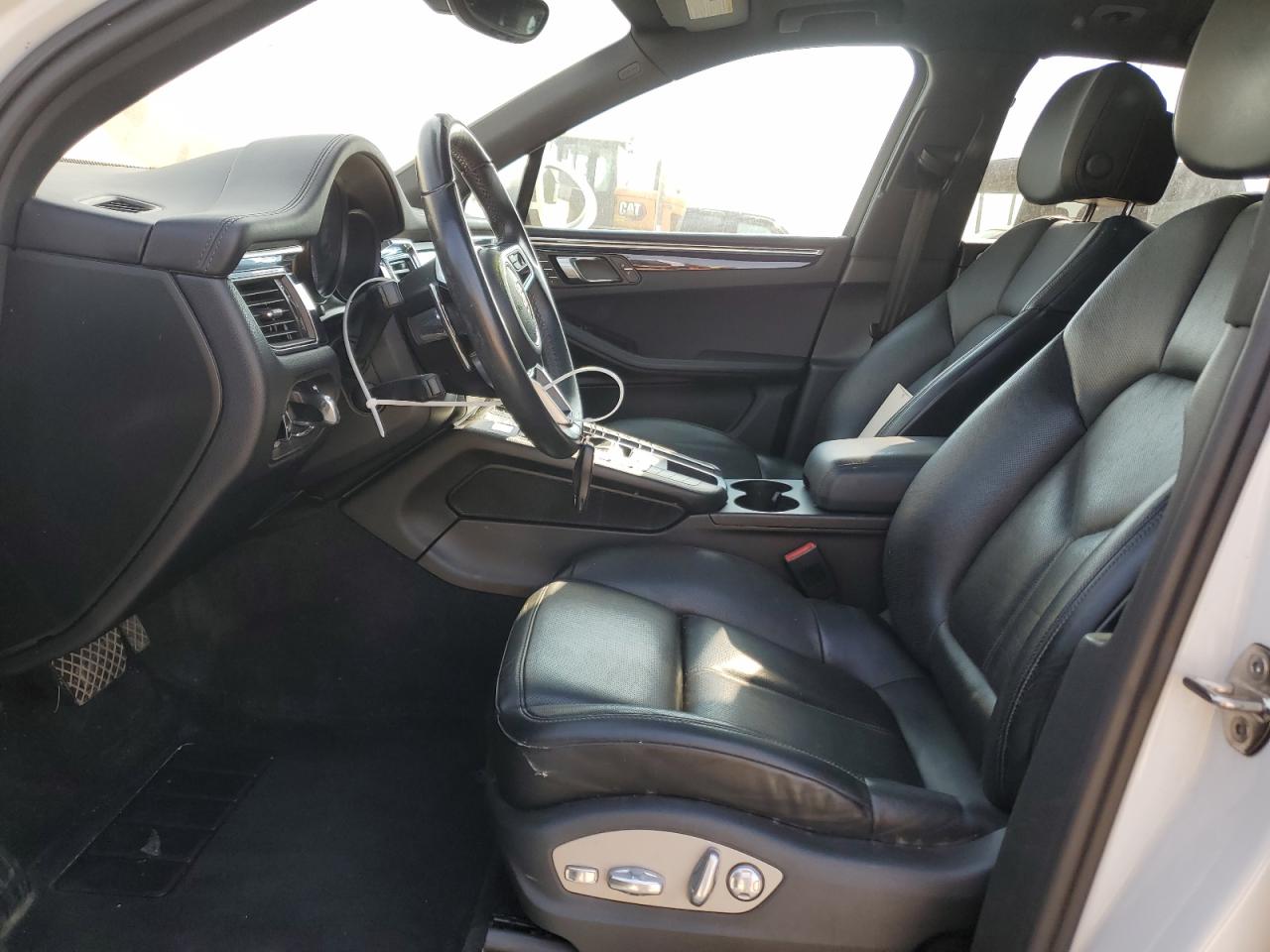 2015 Porsche Macan S VIN: WP1AB2A55FLB51572 Lot: 81664945