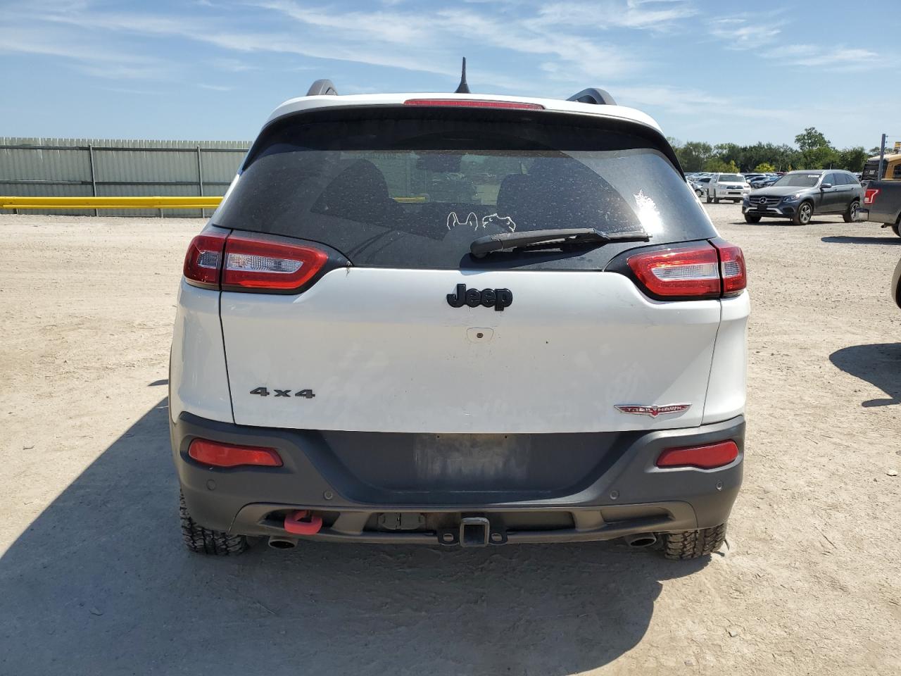 2016 Jeep Cherokee Trailhawk VIN: 1C4PJMBS8GW154240 Lot: 80713645