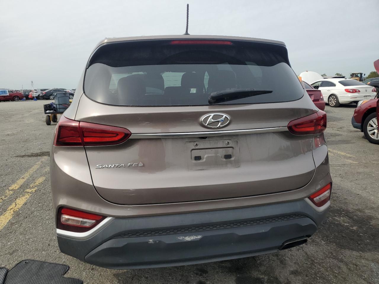 2019 Hyundai Santa Fe Se VIN: 5NMS23AD6KH029639 Lot: 81923055