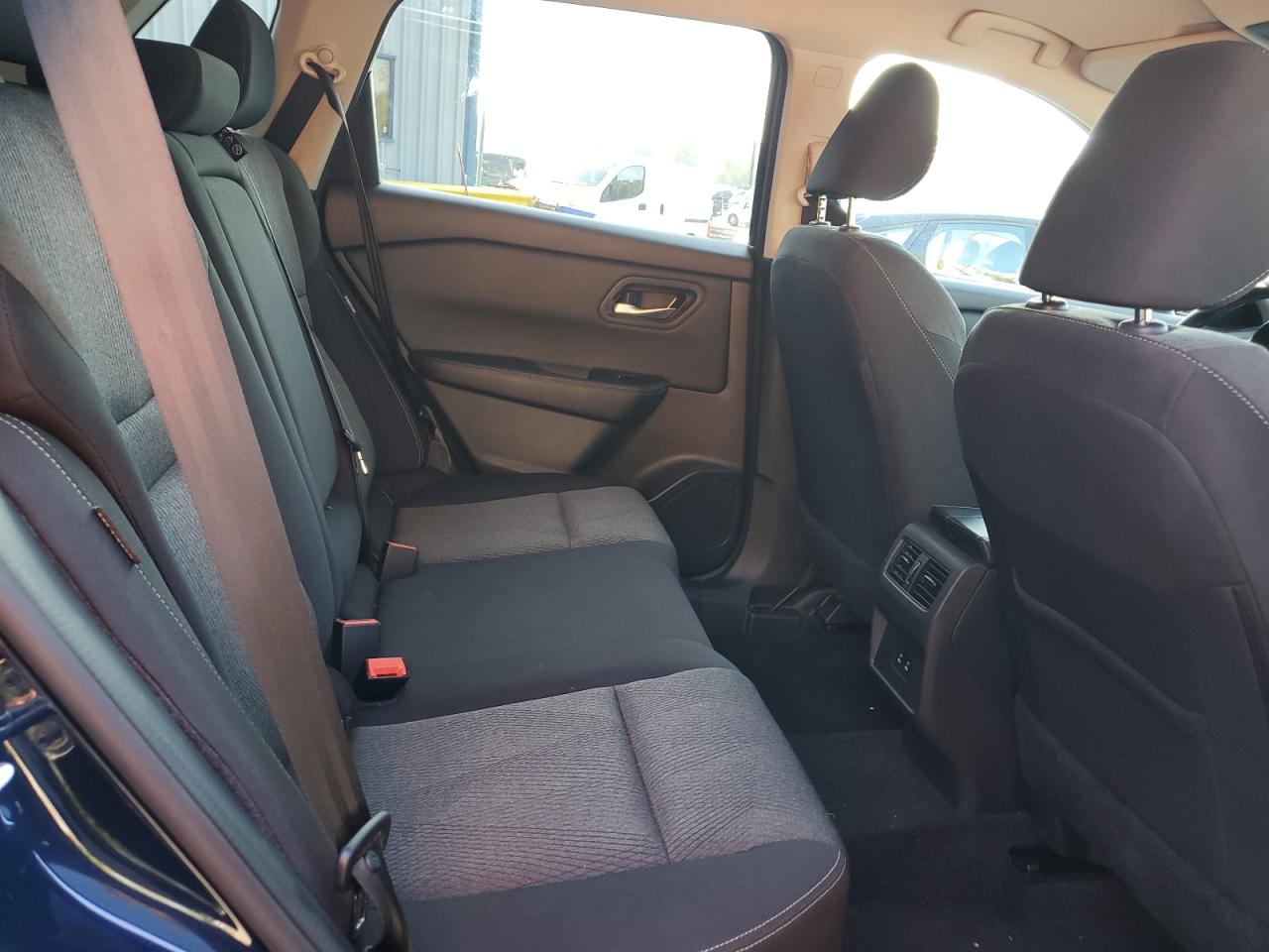 2025 Nissan Rogue Sv VIN: 5N1BT3BA1SC823900 Lot: 84044395