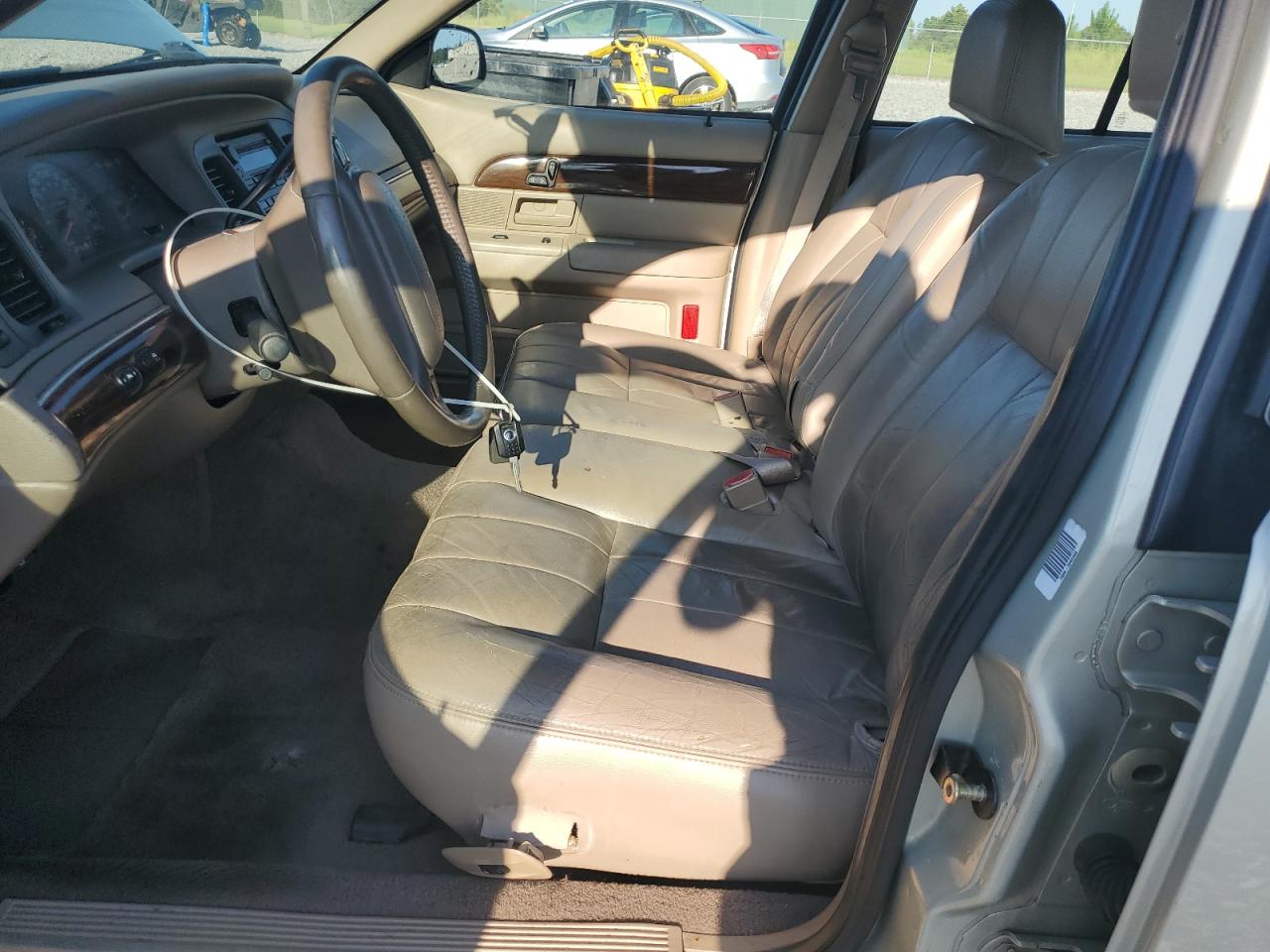 2004 Mercury Grand Marquis Ls VIN: 2MEFM75W54X614164 Lot: 82036645