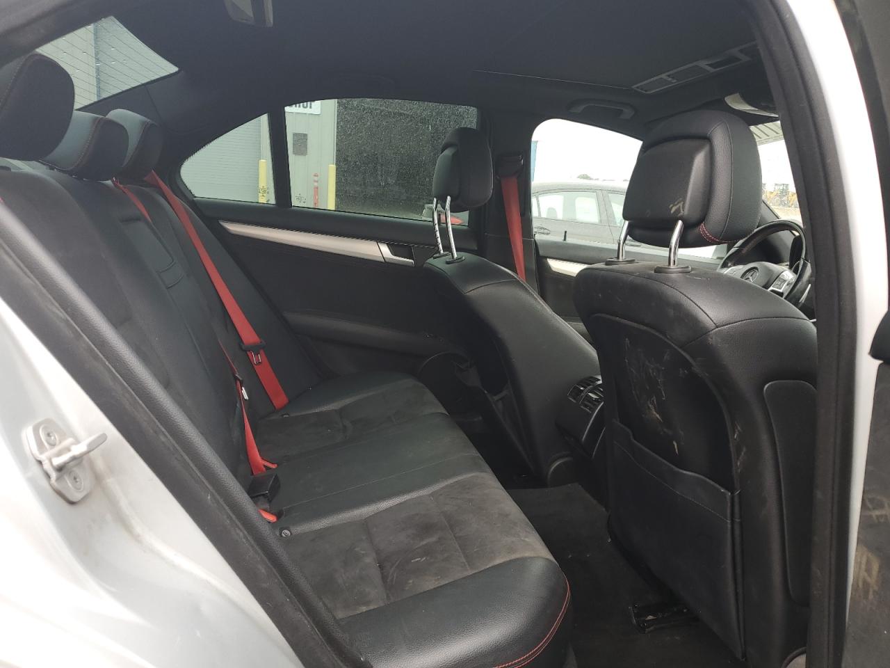 2014 Mercedes-Benz C 250 VIN: WDDGF4HB0EG242642 Lot: 71133555