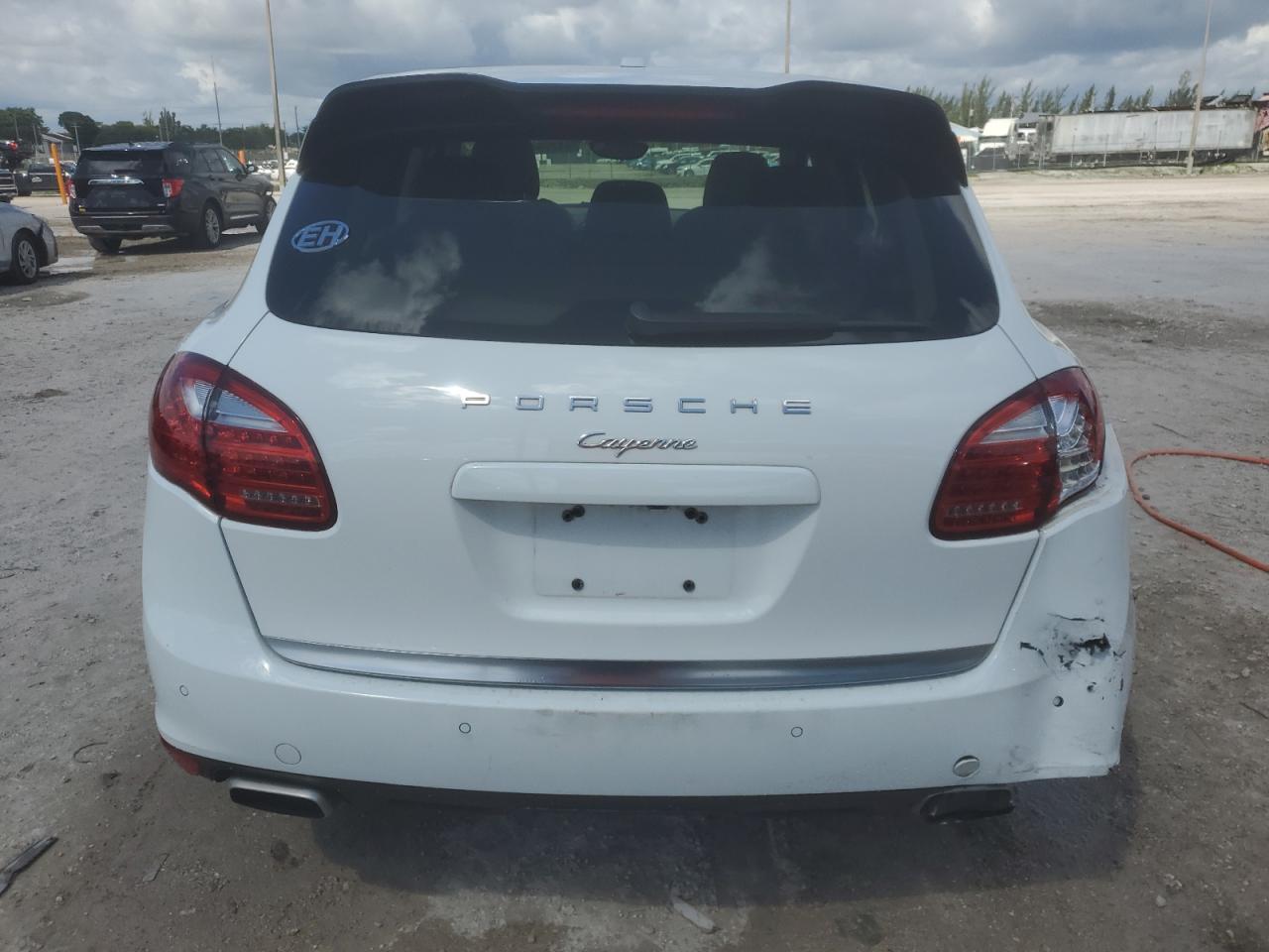 2014 Porsche Cayenne VIN: WP1AA2A29ELA05568 Lot: 84296405