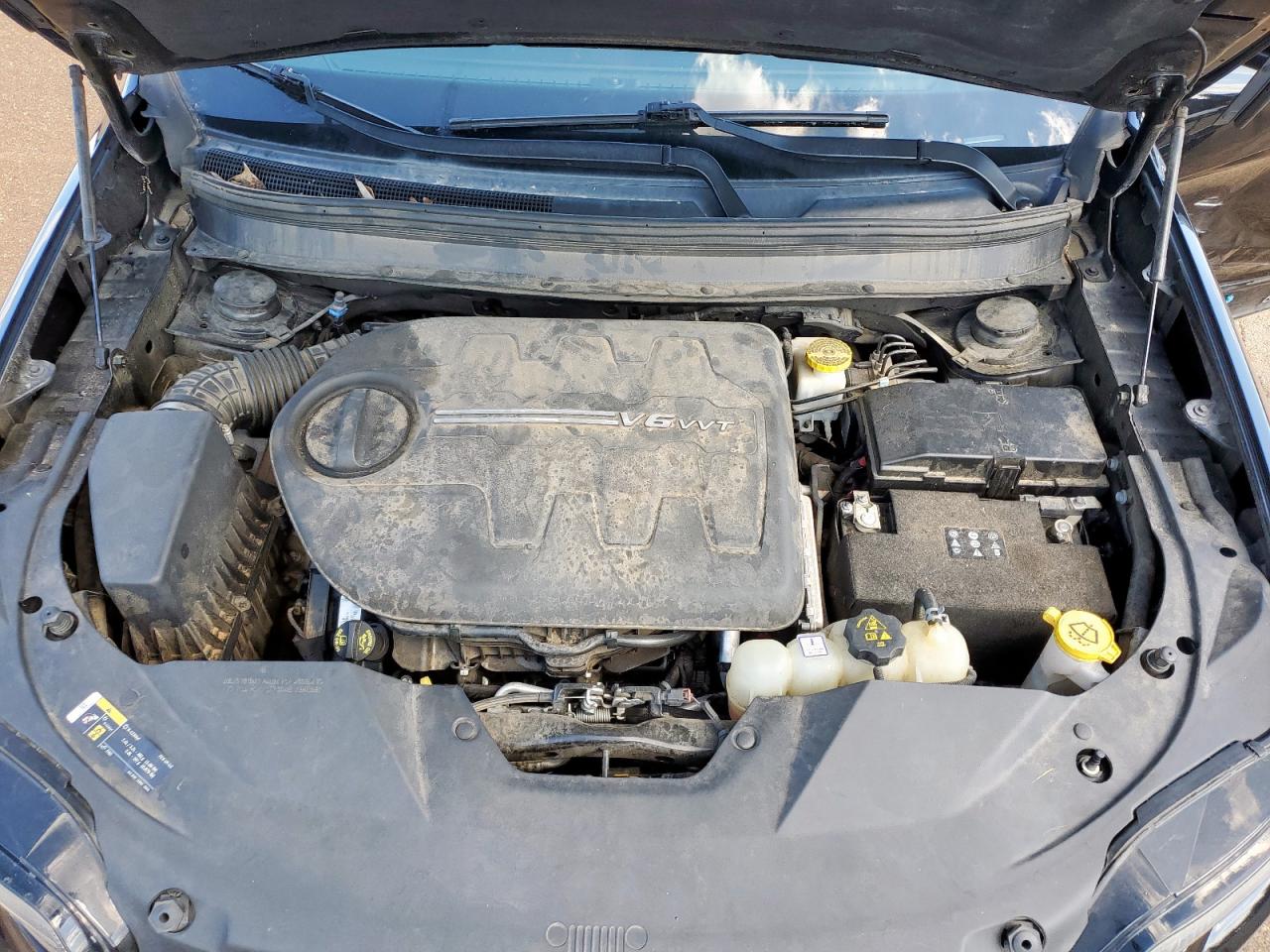 2019 Jeep Cherokee Latitude Plus VIN: 1C4PJLLX5KD128607 Lot: 84006315