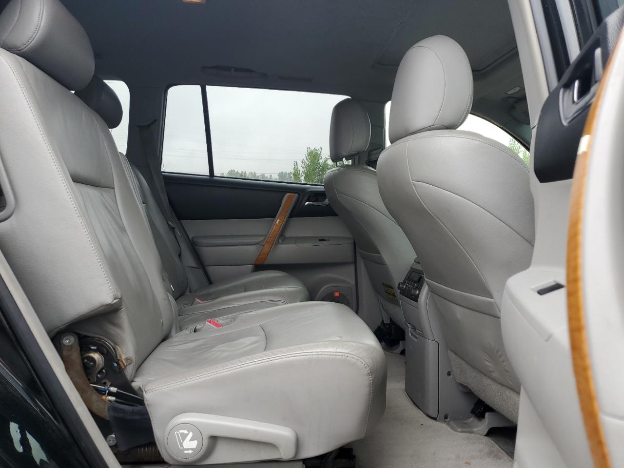 2008 Toyota Highlander Hybrid Limited VIN: JTEEW44A882020488 Lot: 71614135