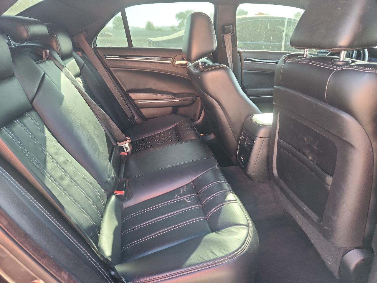 2017 Chrysler 300 S VIN: 2C3CCABG1HH608318 Lot: 80294275