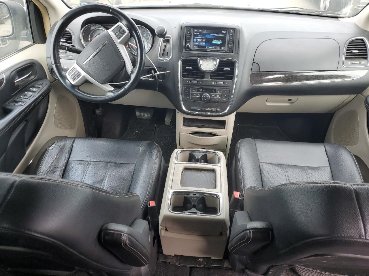 2015 Chrysler Town & Country Touring L VIN: 2C4RC1CG4FR741747 Lot: 80256995