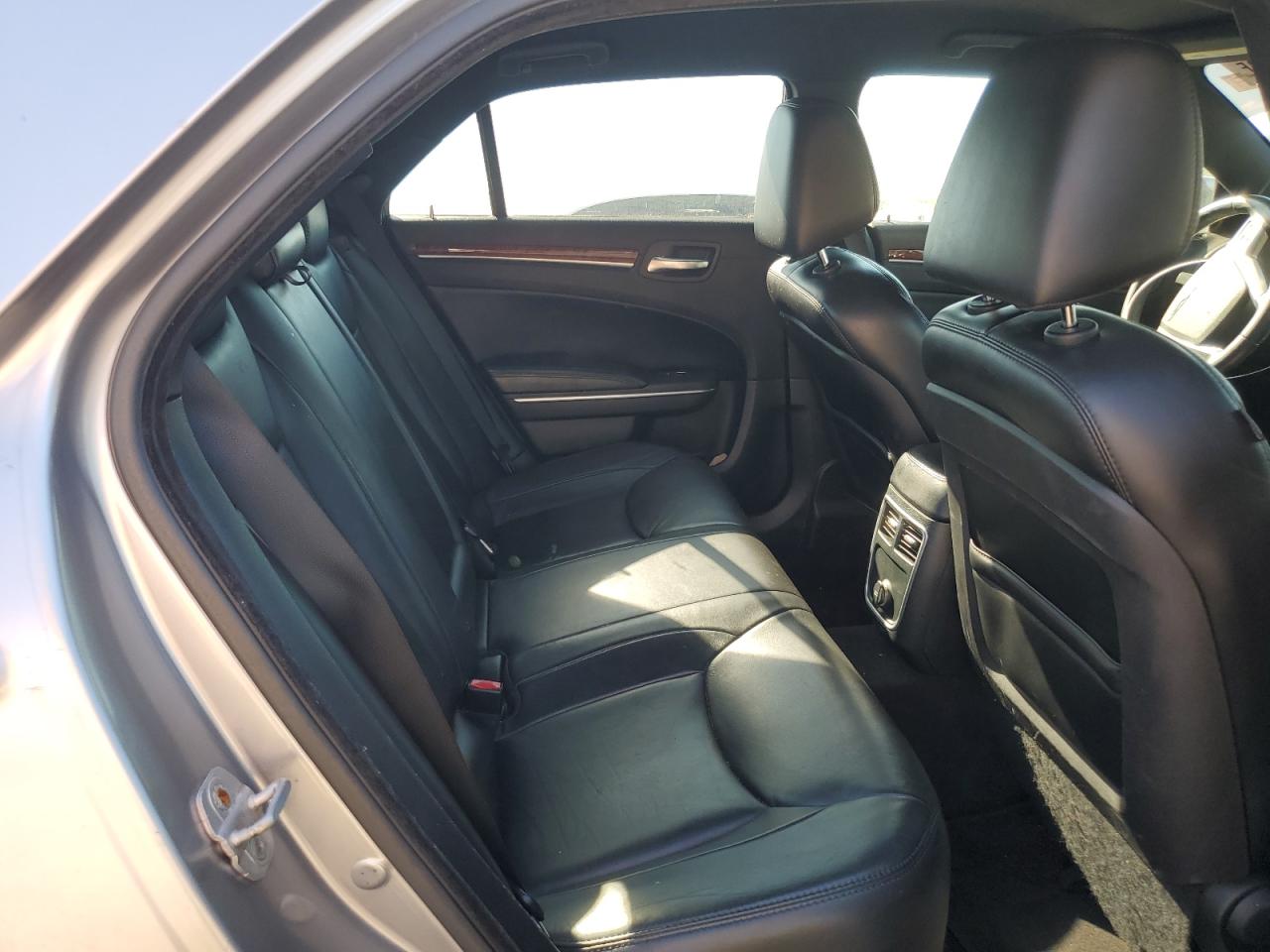 2013 Chrysler 300 VIN: 2C3CCAAGXDH577680 Lot: 80635015