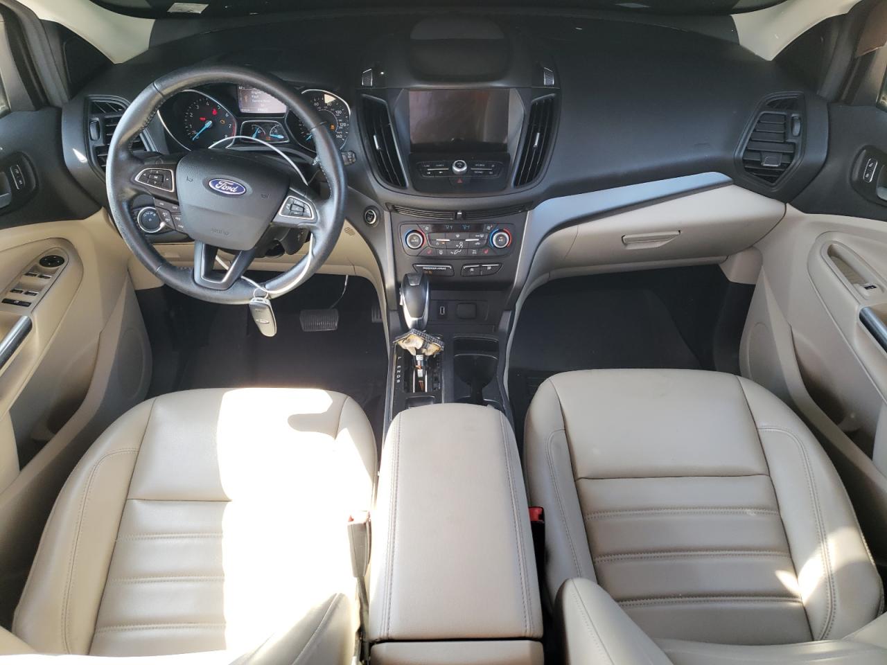 2019 Ford Escape Sel VIN: 1FMCU9HD8KUA37916 Lot: 69632555