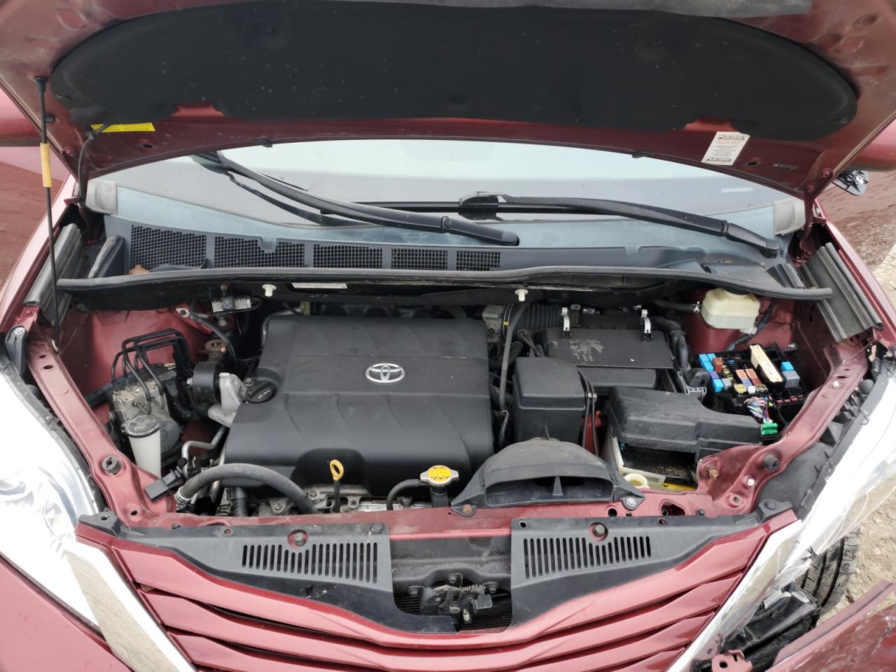 2015 Toyota Sienna Le VIN: 5TDKK3DC9FS585109 Lot: 81757415