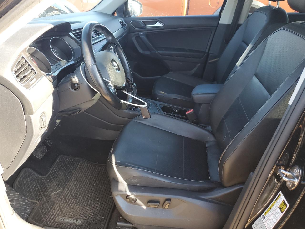 2018 Volkswagen Tiguan Se VIN: 3VV3B7AX3JM013448 Lot: 80817405