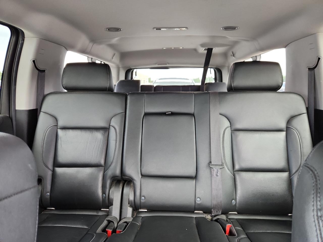 2020 Chevrolet Suburban K1500 Lt VIN: 1GNSKHKC5LR166157 Lot: 71850165