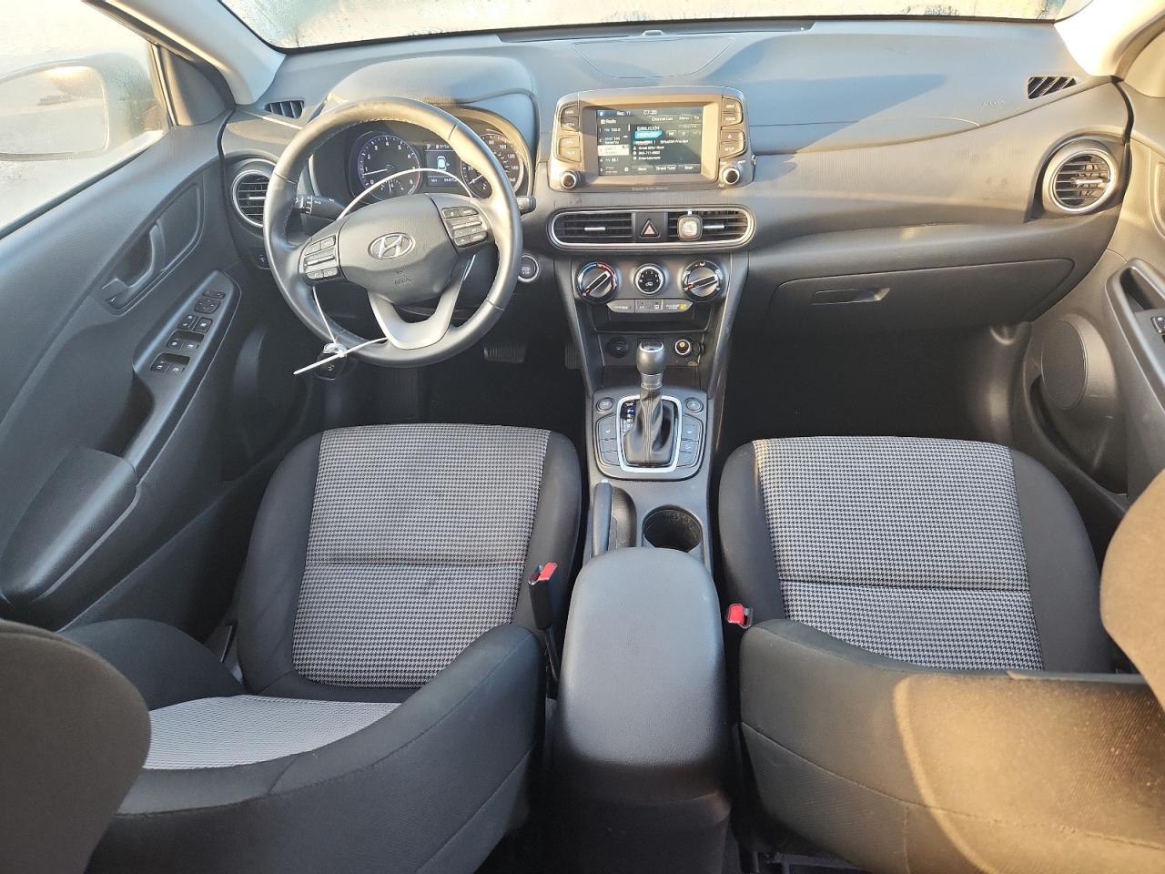 2020 Hyundai Kona Sel VIN: KM8K2CAAXLU500445 Lot: 72038545