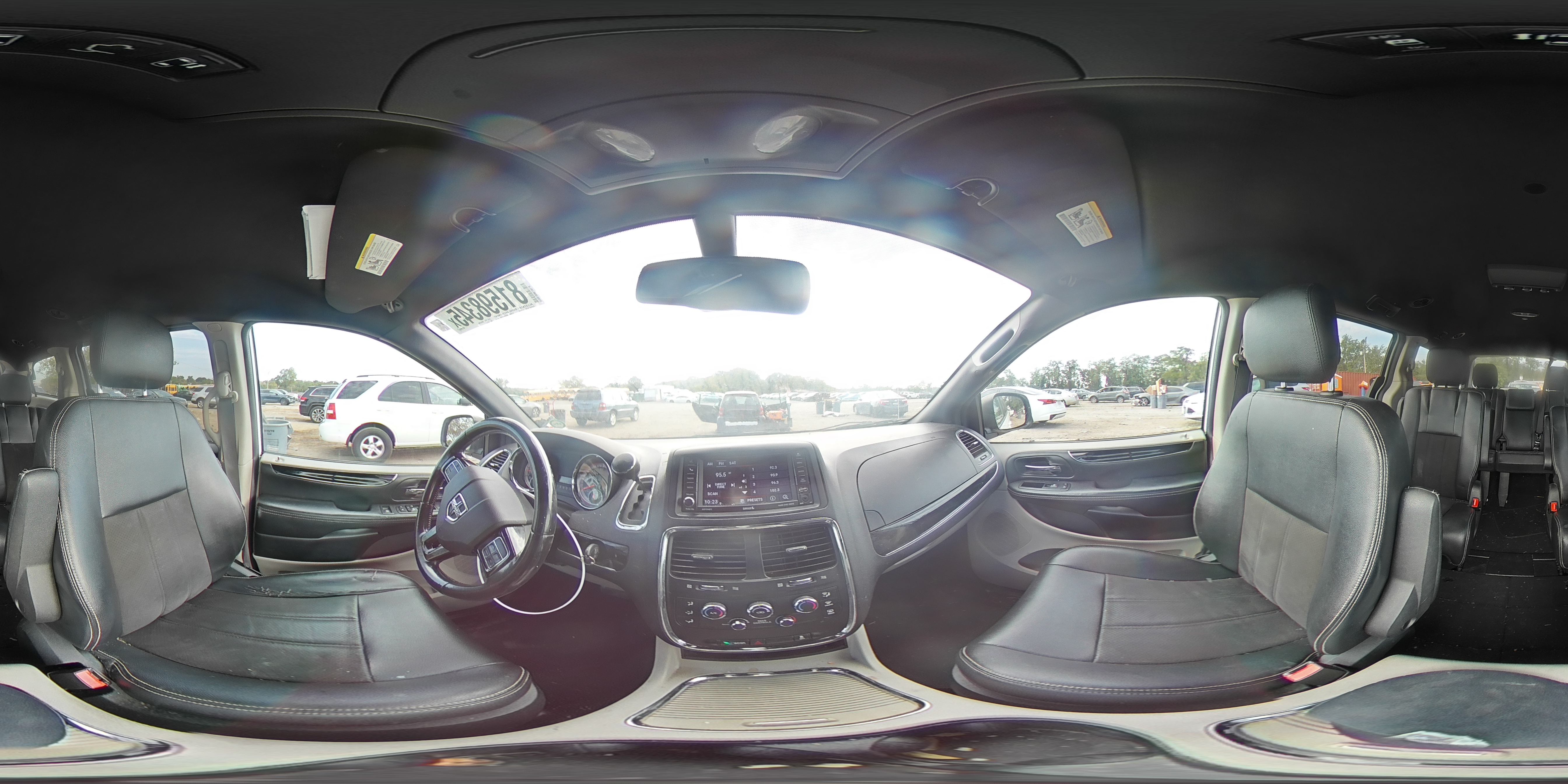 2019 Dodge Grand Caravan Sxt VIN: 2C4RDGCGXKR782345 Lot: 81598345