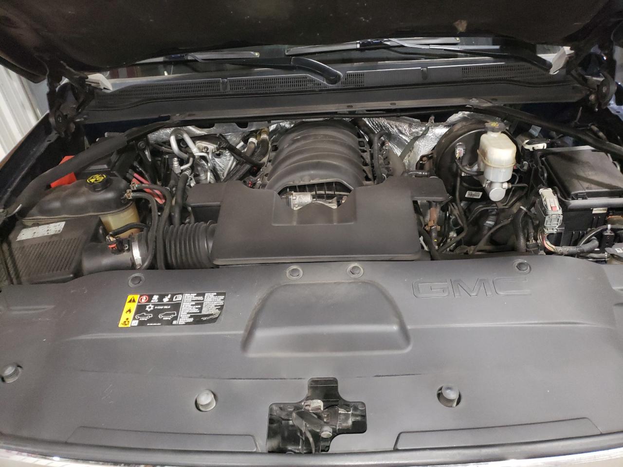 2018 GMC Yukon Xl K1500 Slt VIN: 1GKS2GKC7JR123587 Lot: 83829855