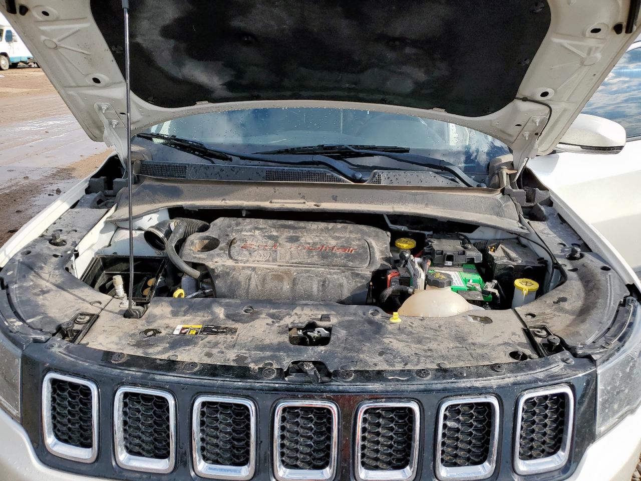 2018 Jeep Compass Limited VIN: 3C4NJCCBXJT228724 Lot: 81333585