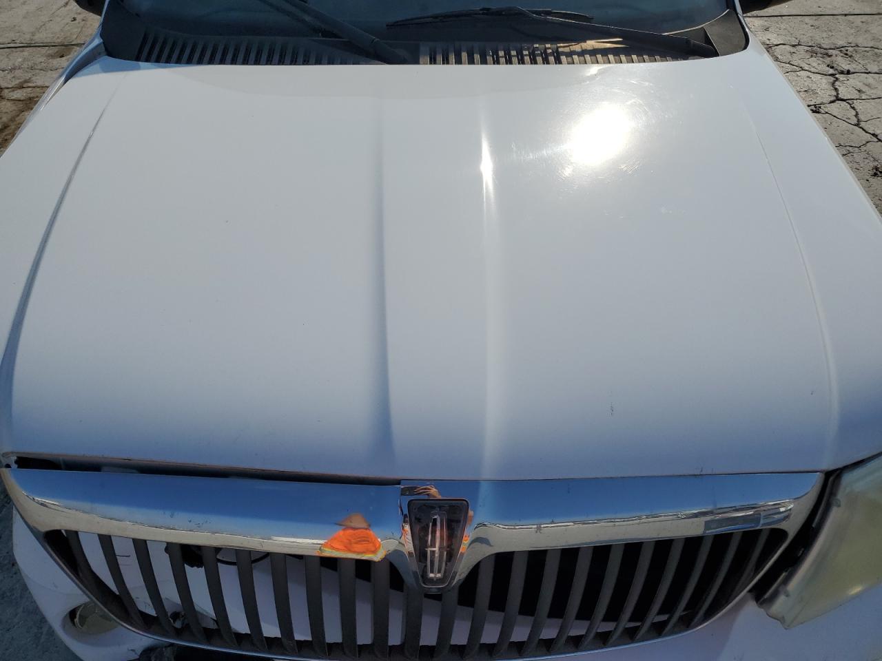 2004 Lincoln Navigator VIN: 5LMFU27R54LJ26348 Lot: 80848615