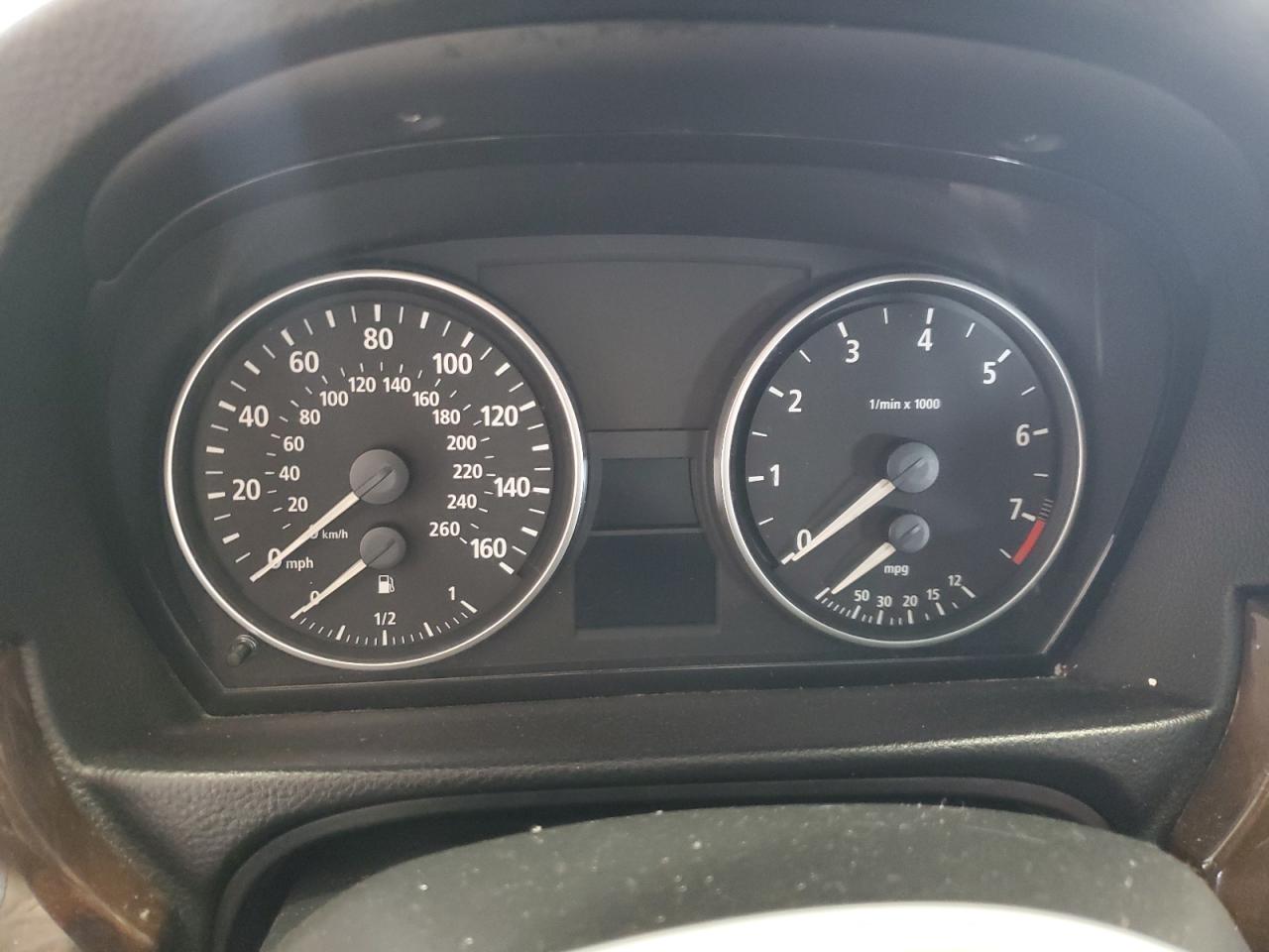 2006 BMW 325 Xi VIN: WBAVD13546KV08960 Lot: 81710605