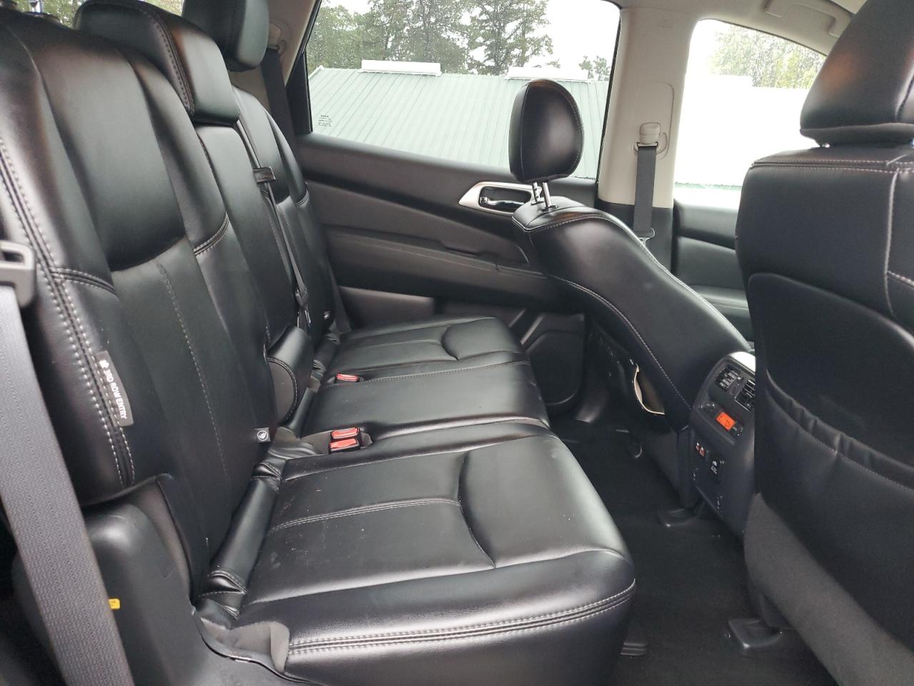 2019 Nissan Pathfinder S VIN: 5N1DR2MM8KC631298 Lot: 81392915