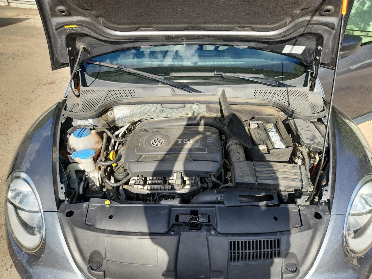 2014 Volkswagen Beetle VIN: 3VWF17AT3EM643212 Lot: 81470135