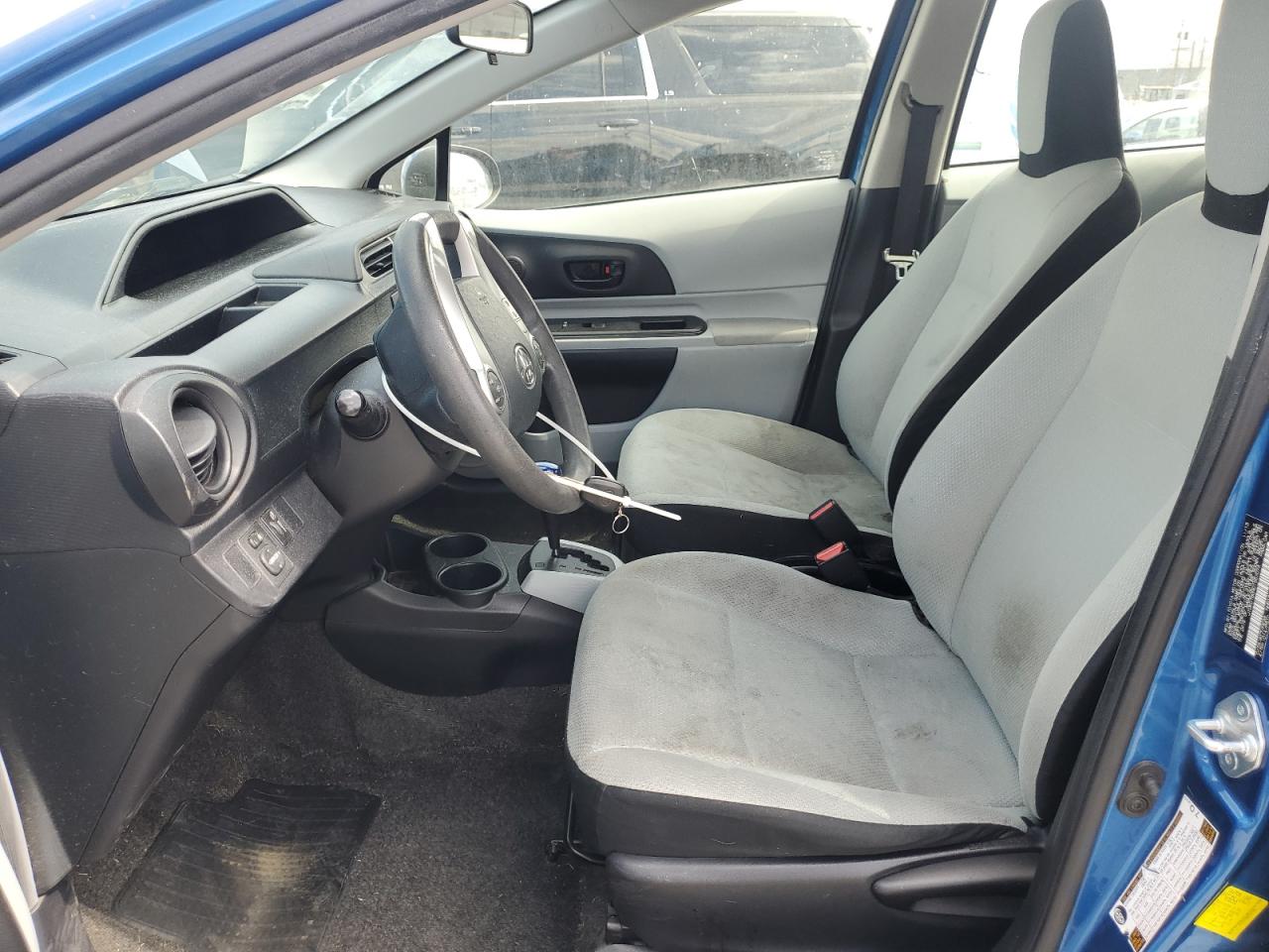 2013 Toyota Prius C VIN: JTDKDTB39D1557074 Lot: 81457325