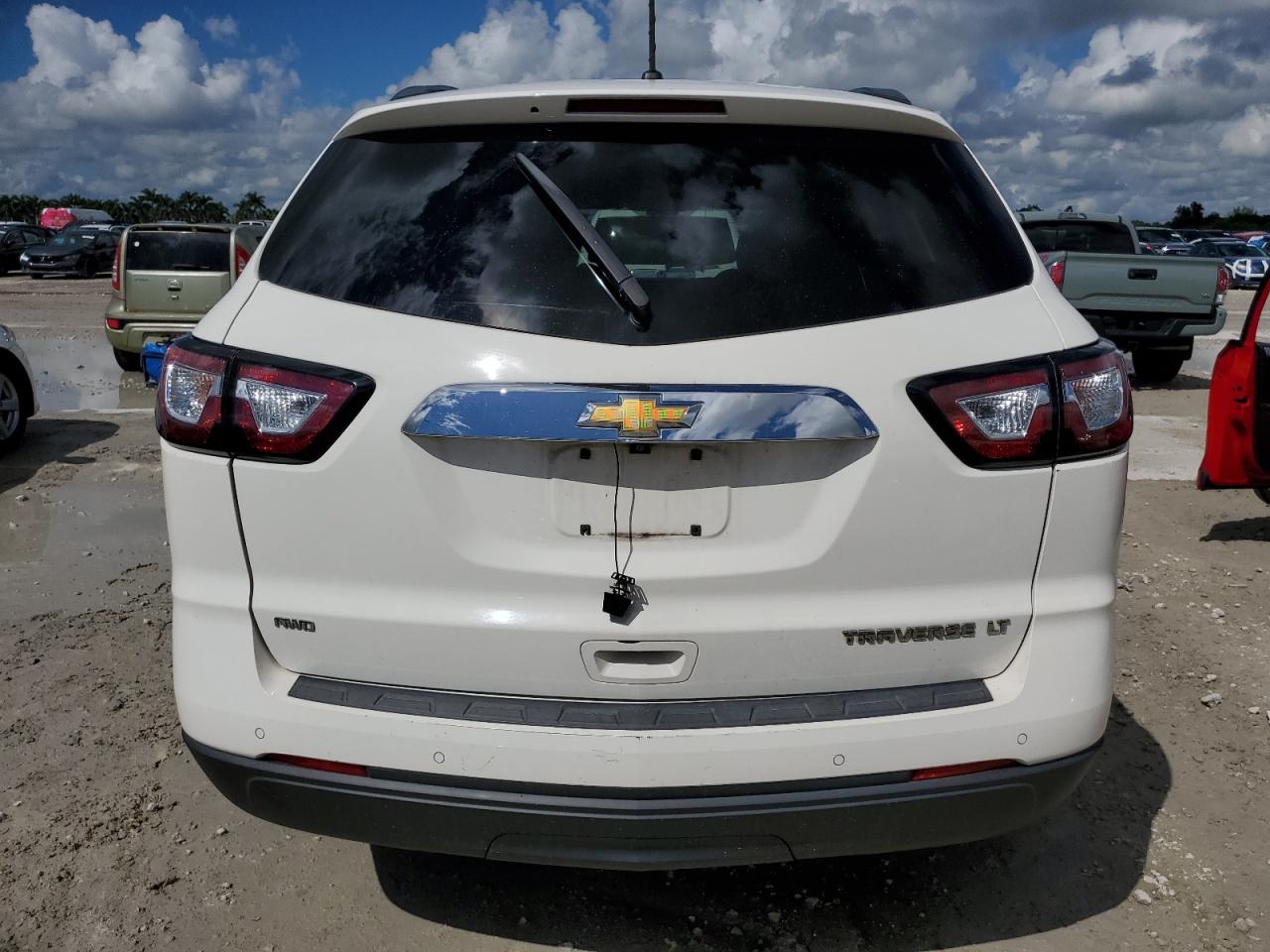 2014 Chevrolet Traverse Lt VIN: 1GNKVGKD7EJ377131 Lot: 83989575