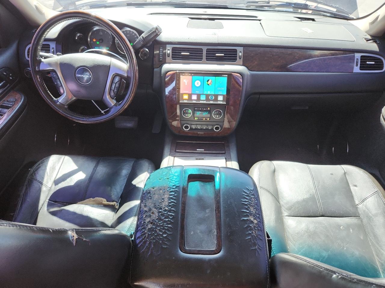 2007 GMC Yukon Denali VIN: 1GKFK63847J244400 Lot: 72004175