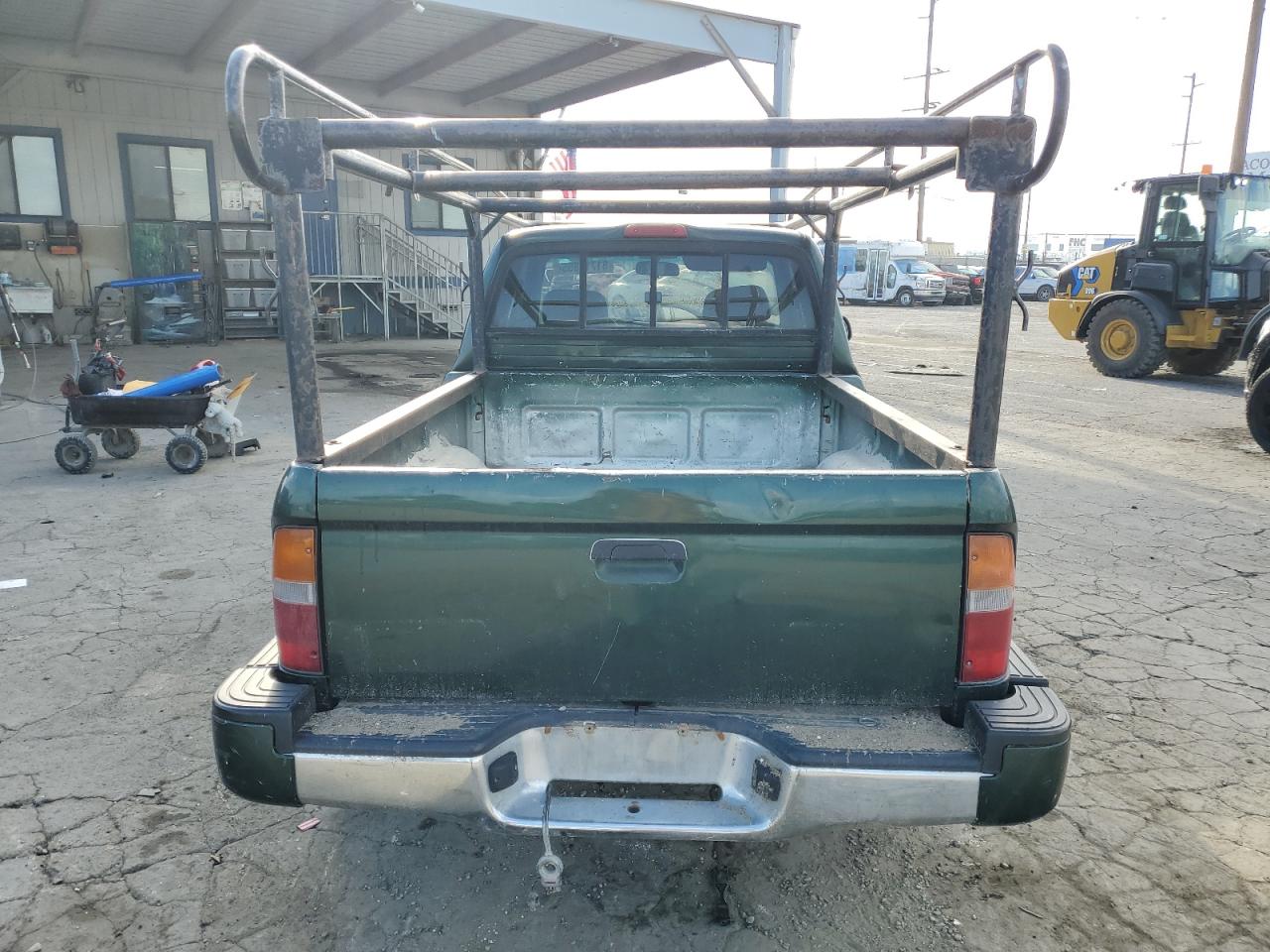 2000 Toyota Tacoma Xtracab VIN: 4TAVN52N3YZ651722 Lot: 81710855