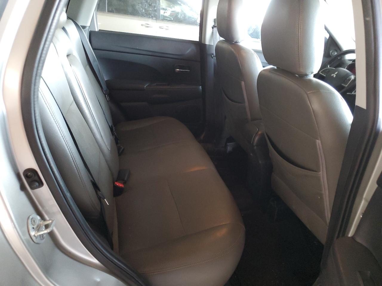 2015 Mitsubishi Outlander Sport Se VIN: 4A4AR4AU5FE008568 Lot: 81101995