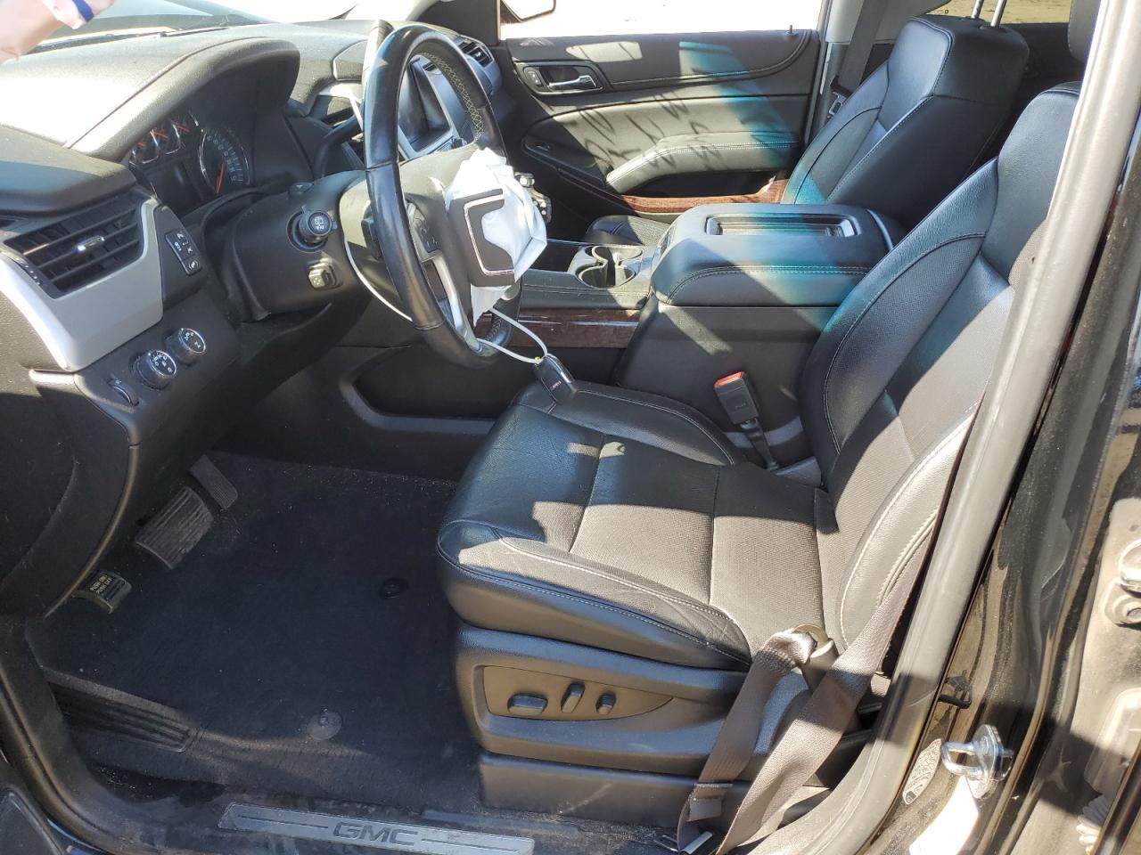 2019 GMC Yukon Slt VIN: 1GKS2BKC2KR334376 Lot: 83866935