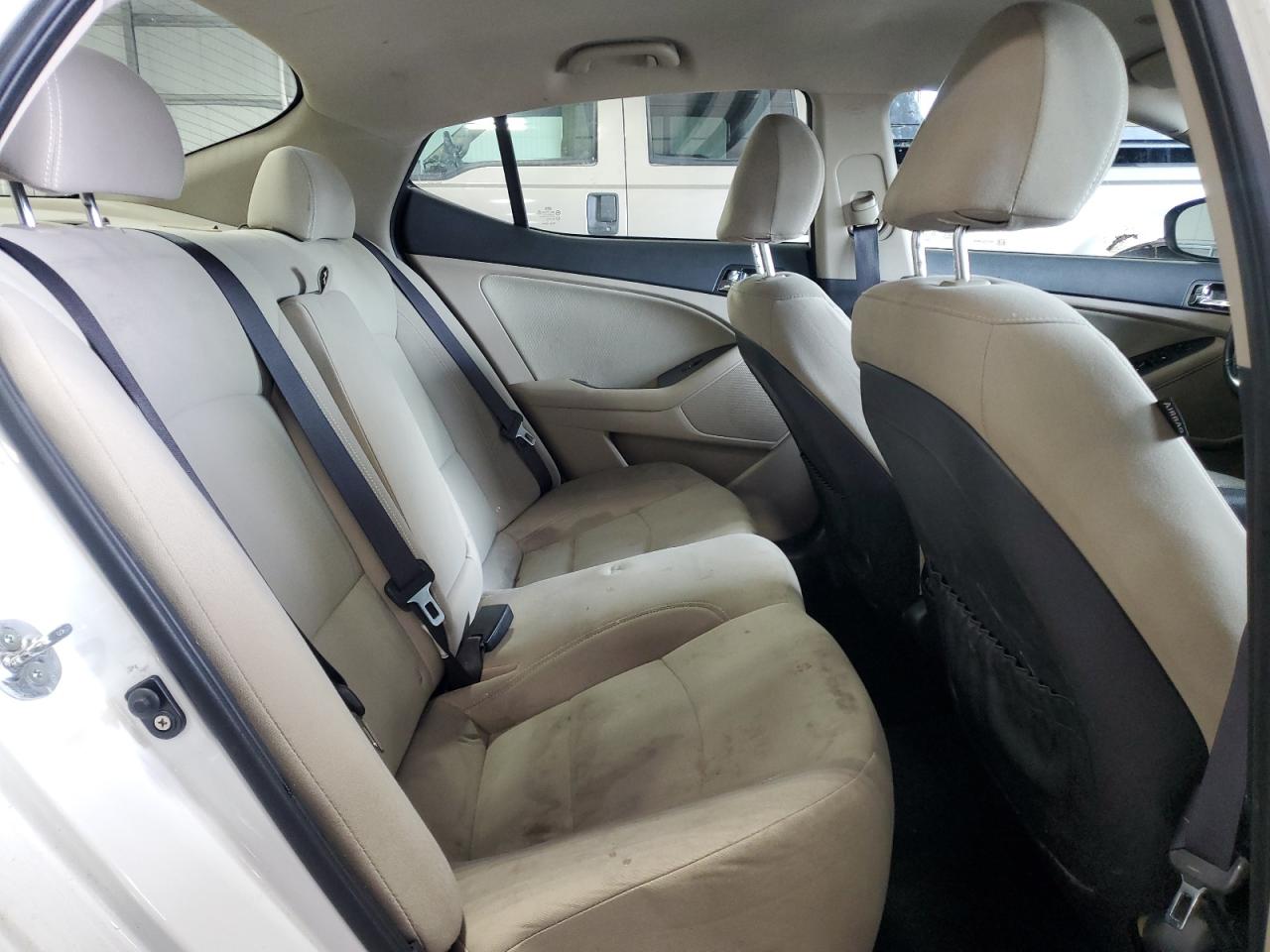 2013 Kia Optima Hybrid VIN: KNAGM4AD6D5047812 Lot: 81481815