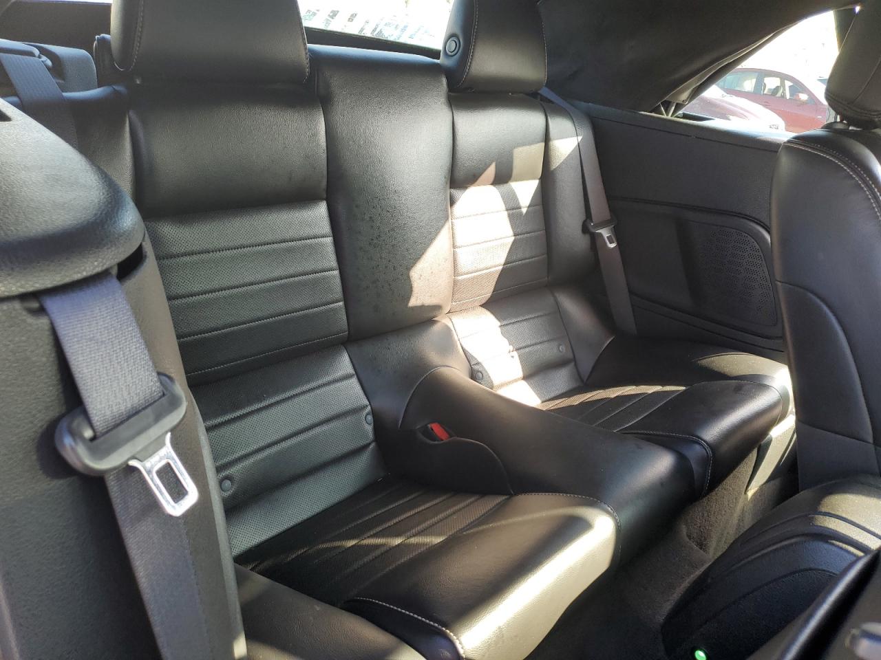 2013 Ford Mustang VIN: 1ZVBP8EM5D5261726 Lot: 84231275