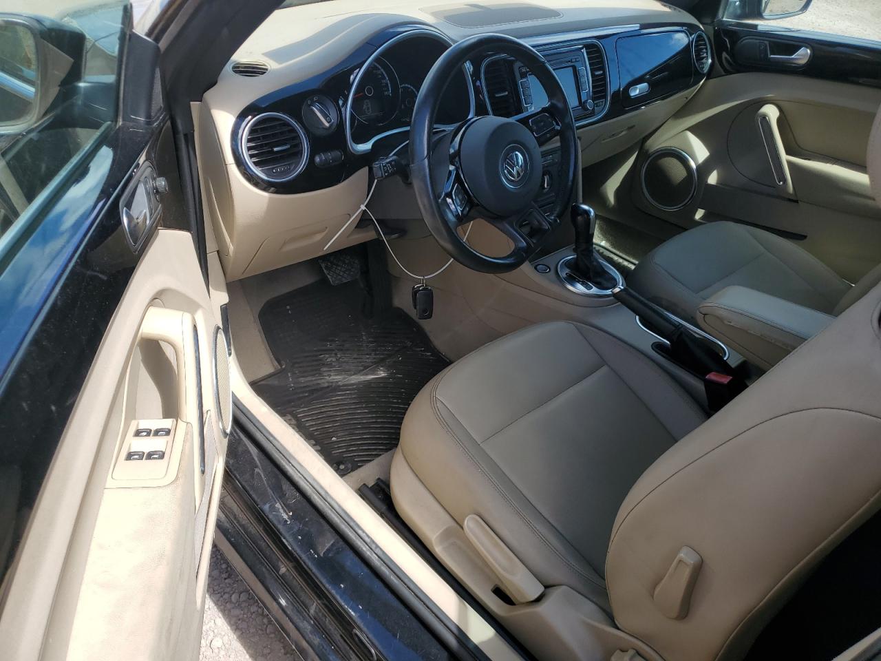 2013 Volkswagen Beetle VIN: 3VW5P7AT9DM832472 Lot: 81891665