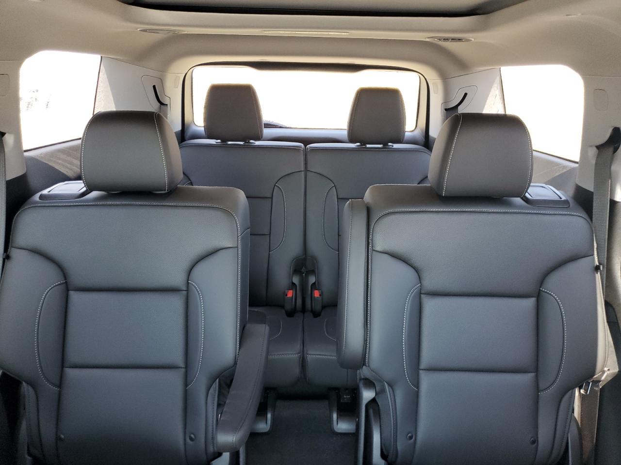 2022 GMC Acadia Slt VIN: 1GKKNULSXNZ111211 Lot: 71103395