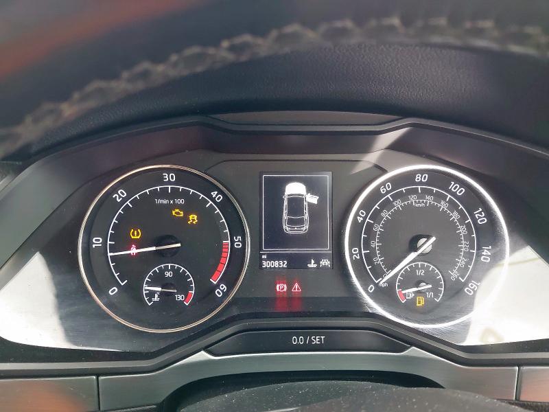 2016 SKODA SUPERB SE TECHNOLOGY TDI 
