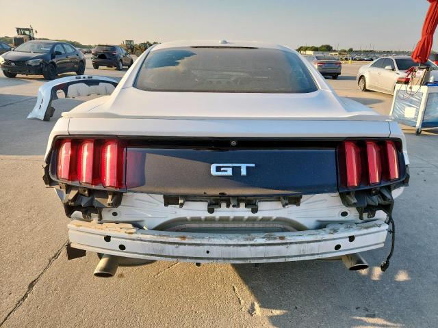 FORD MUSTANG 2016 Biały