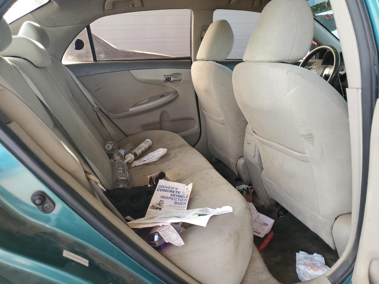 2010 Toyota Corolla Base VIN: 1NXBU4EE3AZ231845 Lot: 80905485