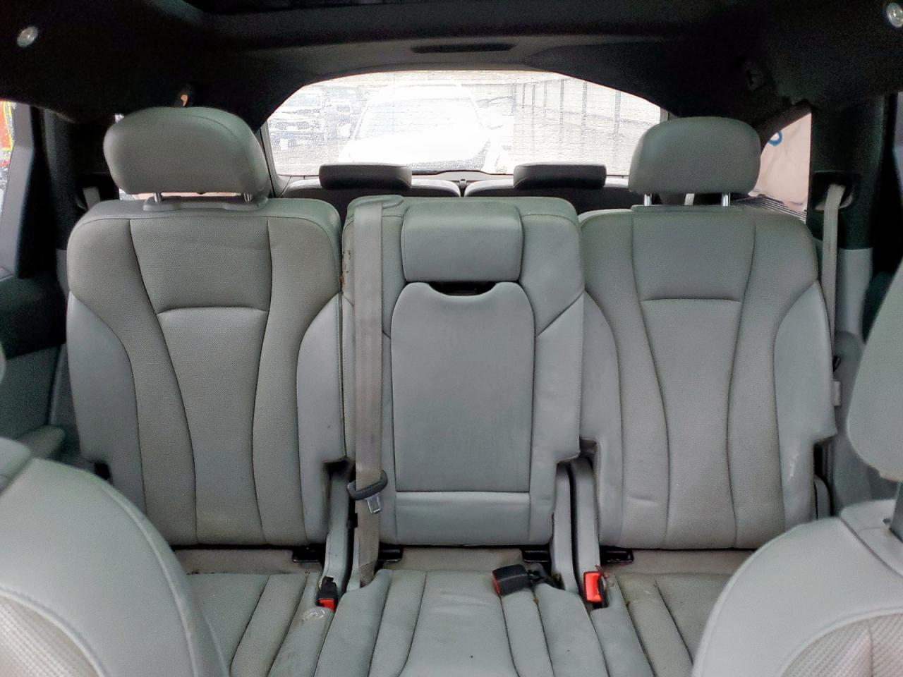 2017 Audi Q7 Premium Plus VIN: WA1LHAF79HD049969 Lot: 83965435