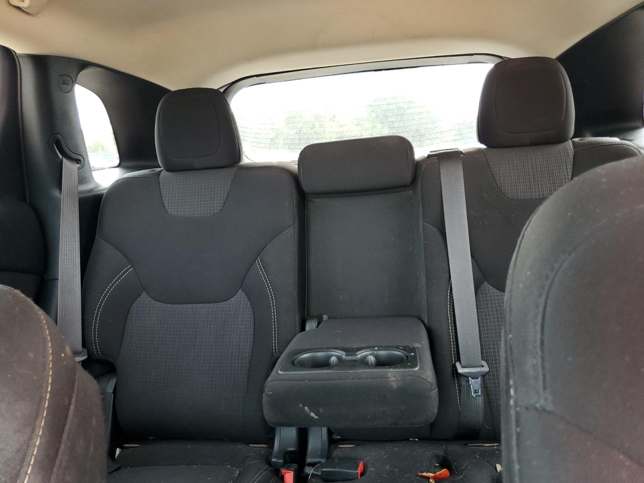 2015 Jeep Cherokee Latitude VIN: 1C4PJMCB9FW505556 Lot: 71733675