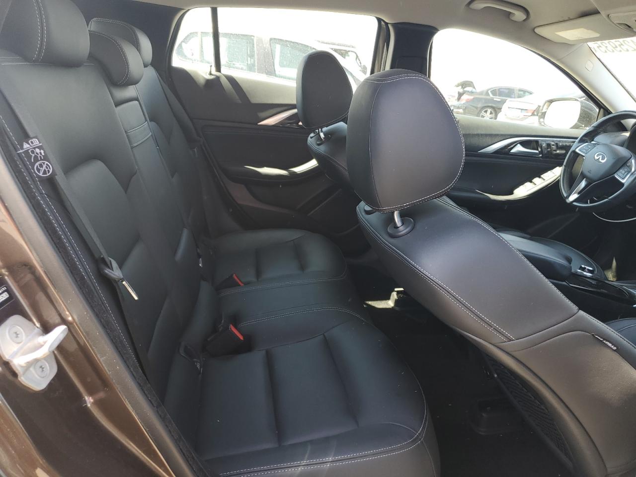 2017 Infiniti Qx30 Base VIN: SJKCH5CR2HA035283 Lot: 71425935