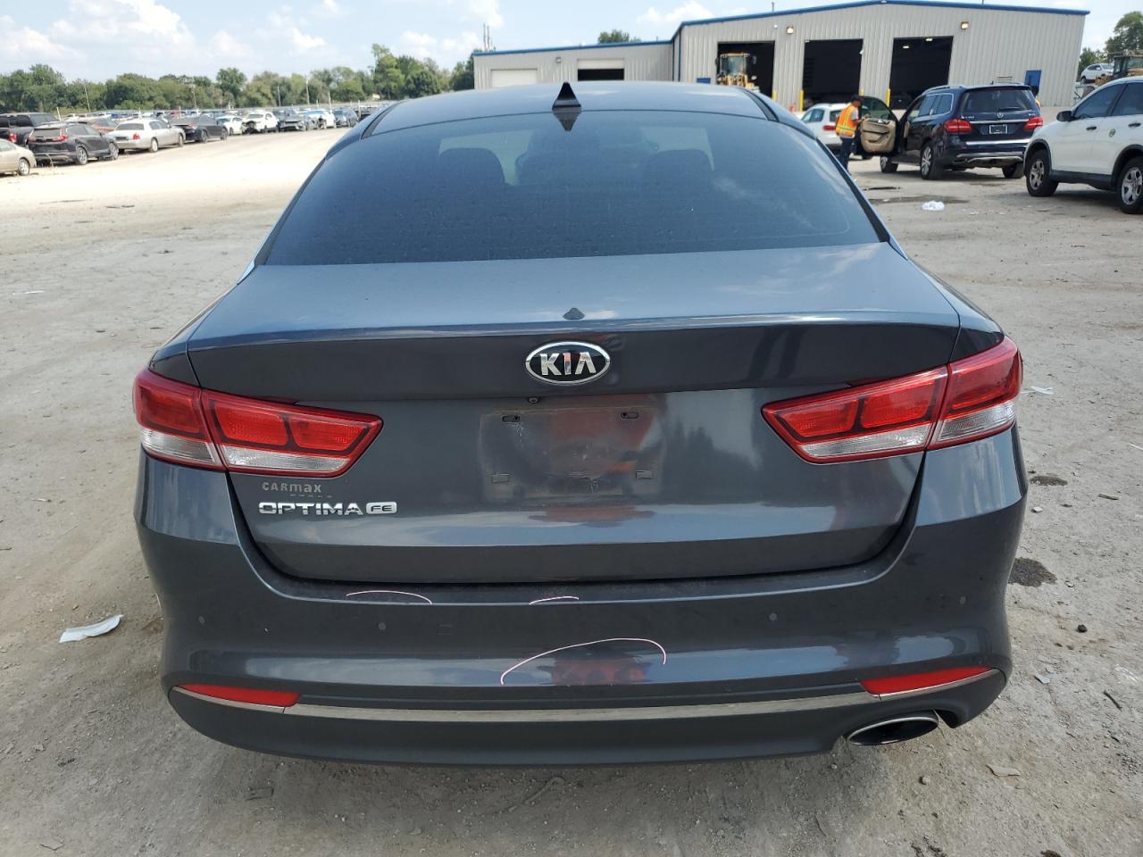 2018 Kia Optima Lx VIN: KNAGT4L38J5214111 Lot: 81087015