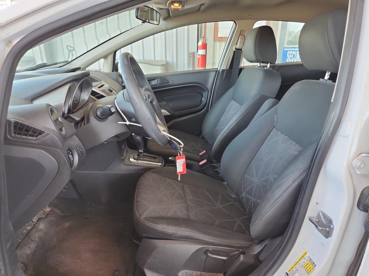 2013 Ford Fiesta Se VIN: 3FADP4EJ2DM186901 Lot: 84262025