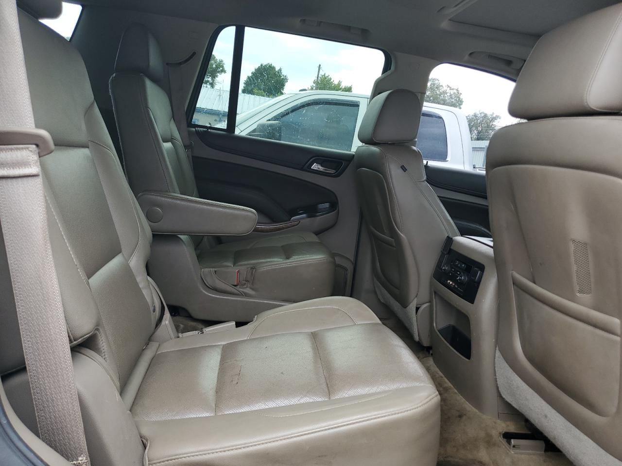 2015 Chevrolet Tahoe K1500 Ltz VIN: 1GNSKCKC2FR276316 Lot: 81121415