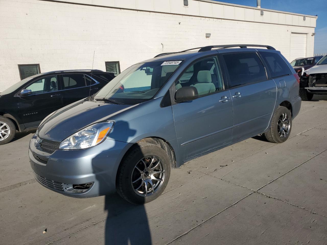 2005 Toyota Sienna Le